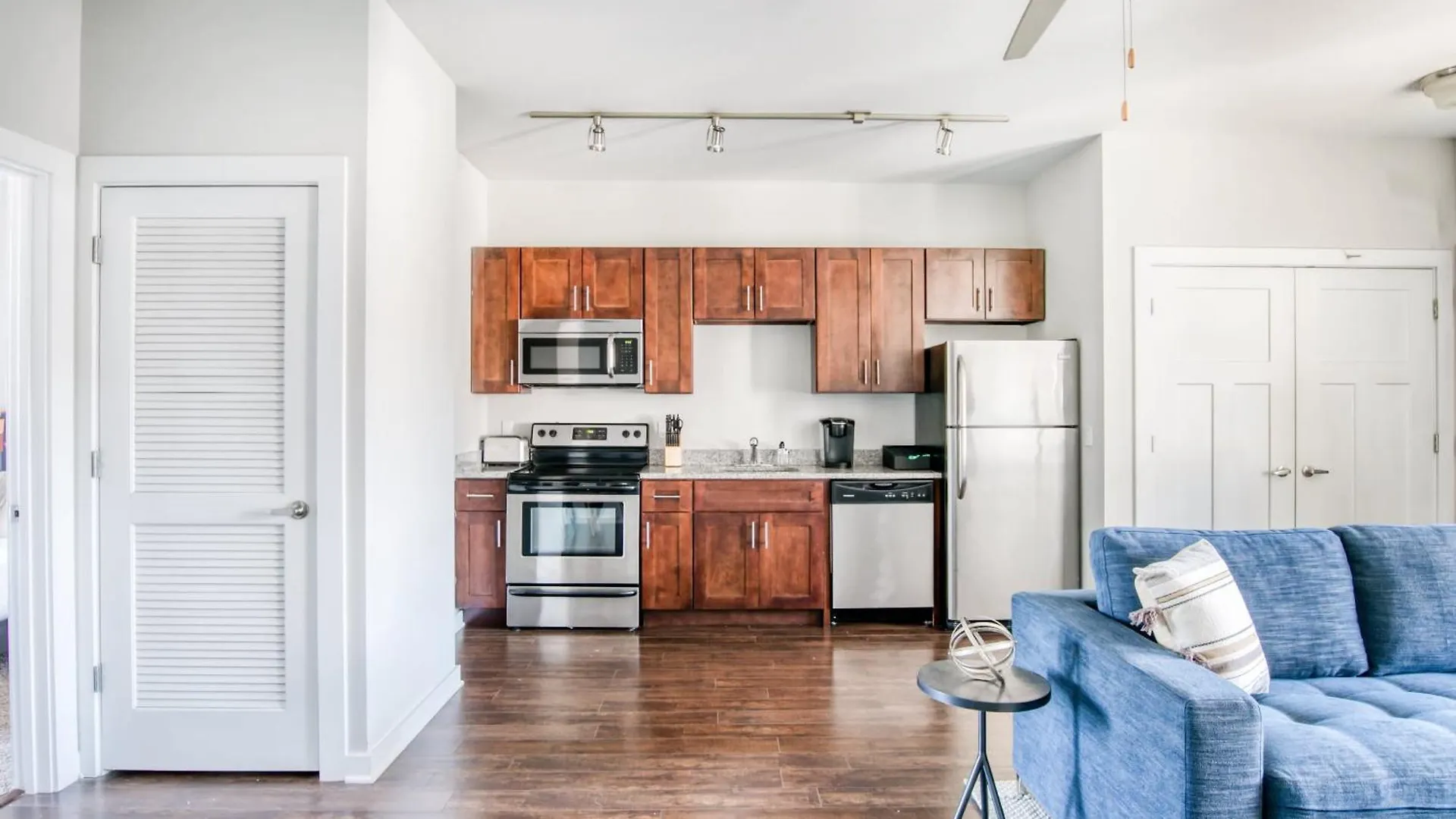 Cozysuites Music Row Modern 1Br With Free Parking! 47 Nashville 0*,