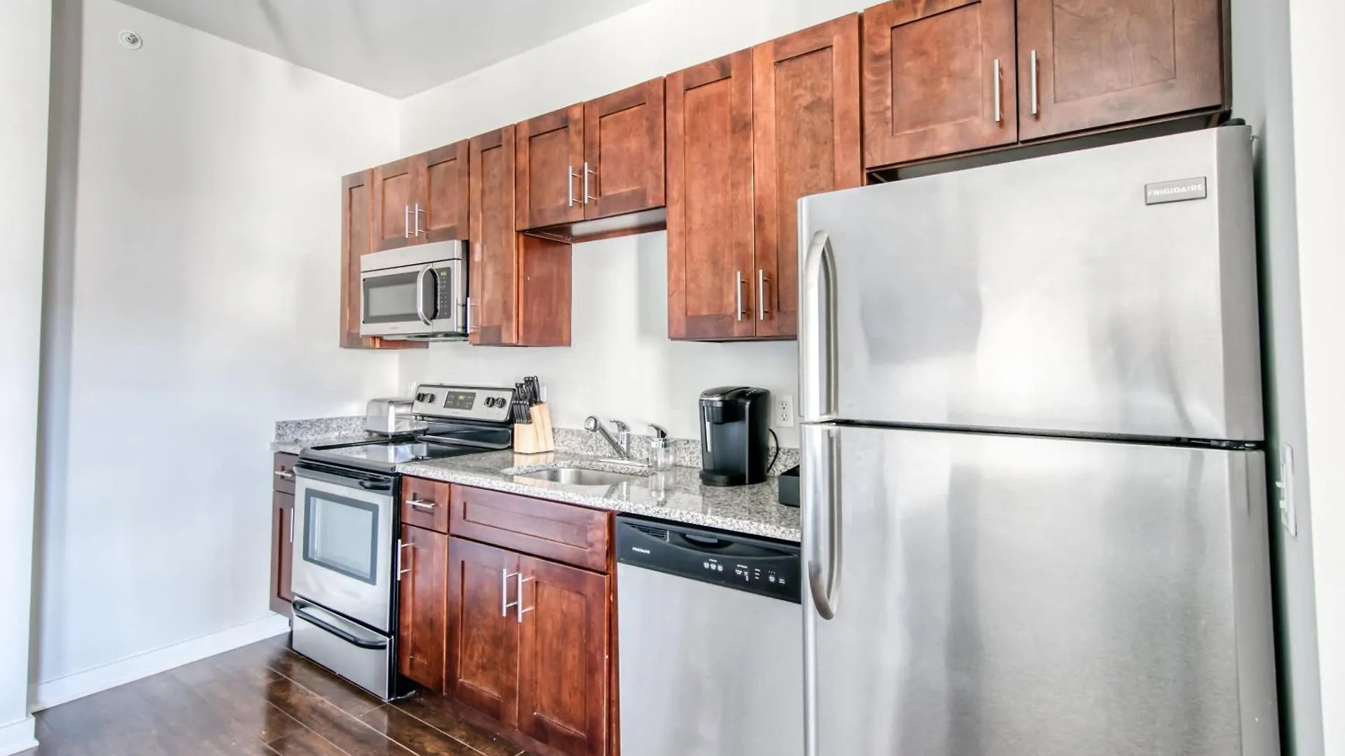 Cozysuites Music Row Modern 1Br With Free Parking! 47 Nashville